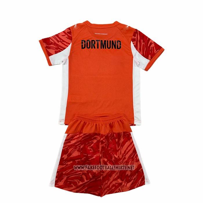 Borussia Dortmund Away
 Goalkeeper
 Shirt
 Kid
 2025-2026 Red
